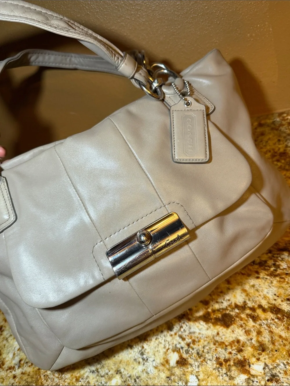 Coach authentic kristin
